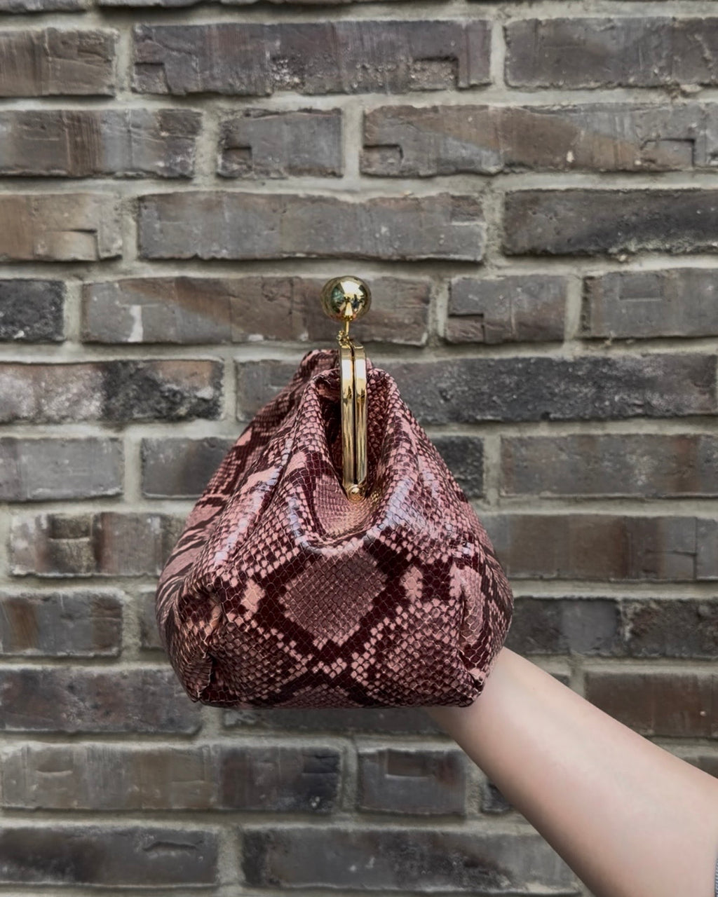 Snake Clutch pink