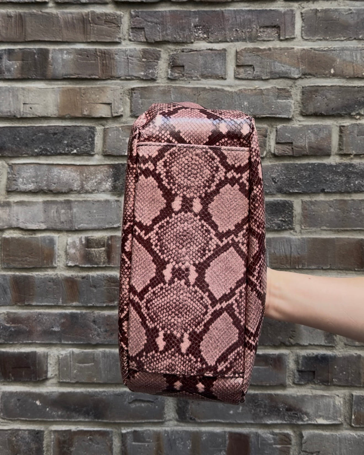 Snake Clutch pink