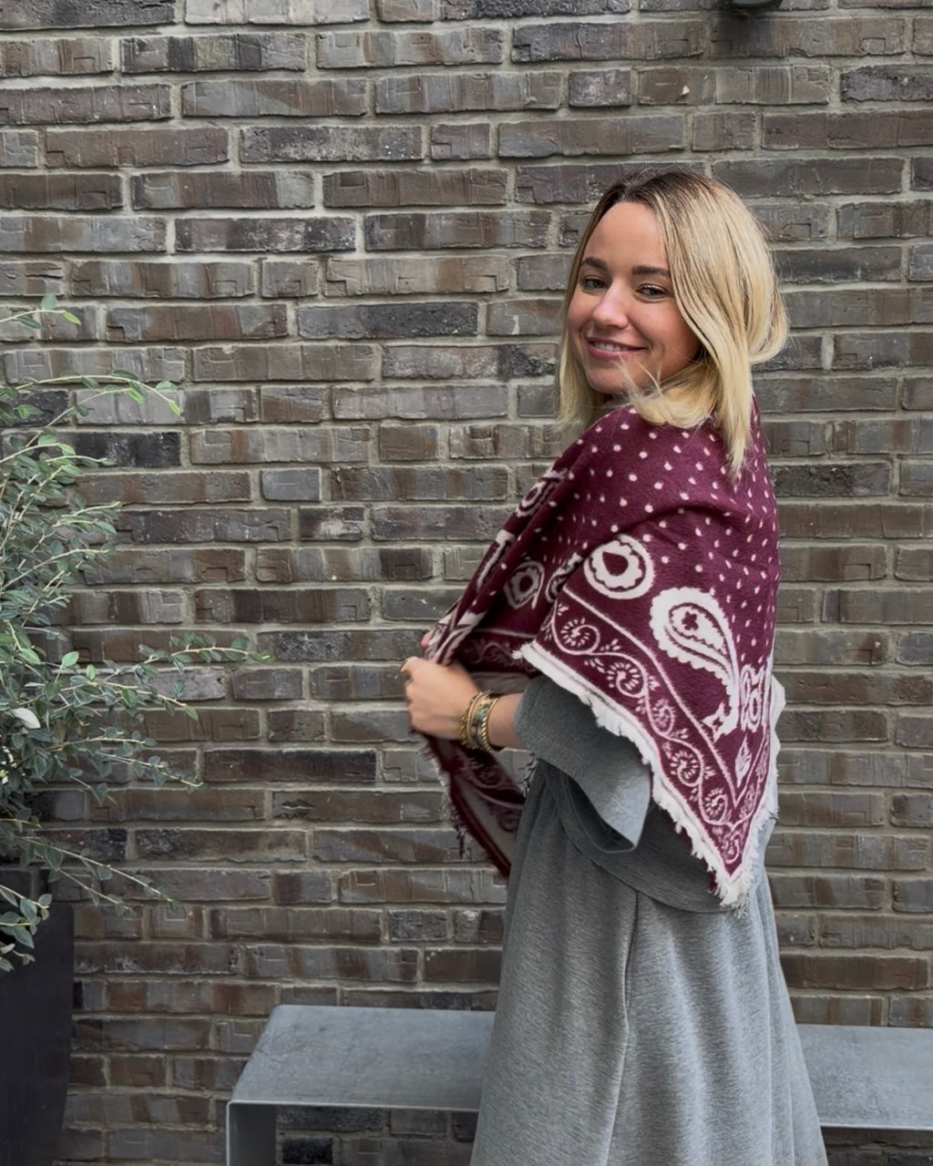 Paisley Triangle Schal bordeaux