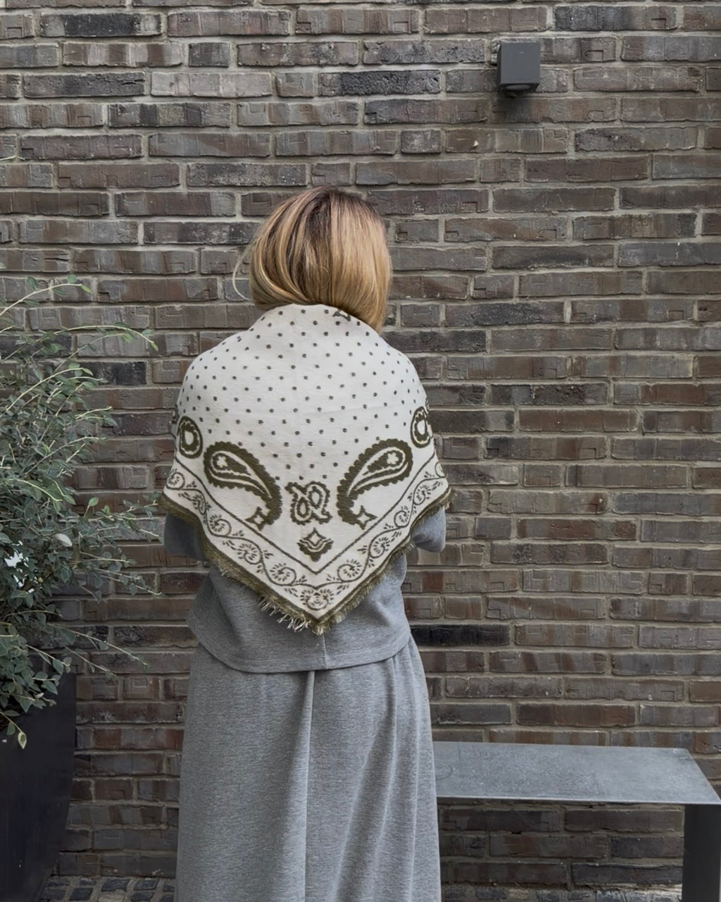 Paisley Triangle Schal oliv