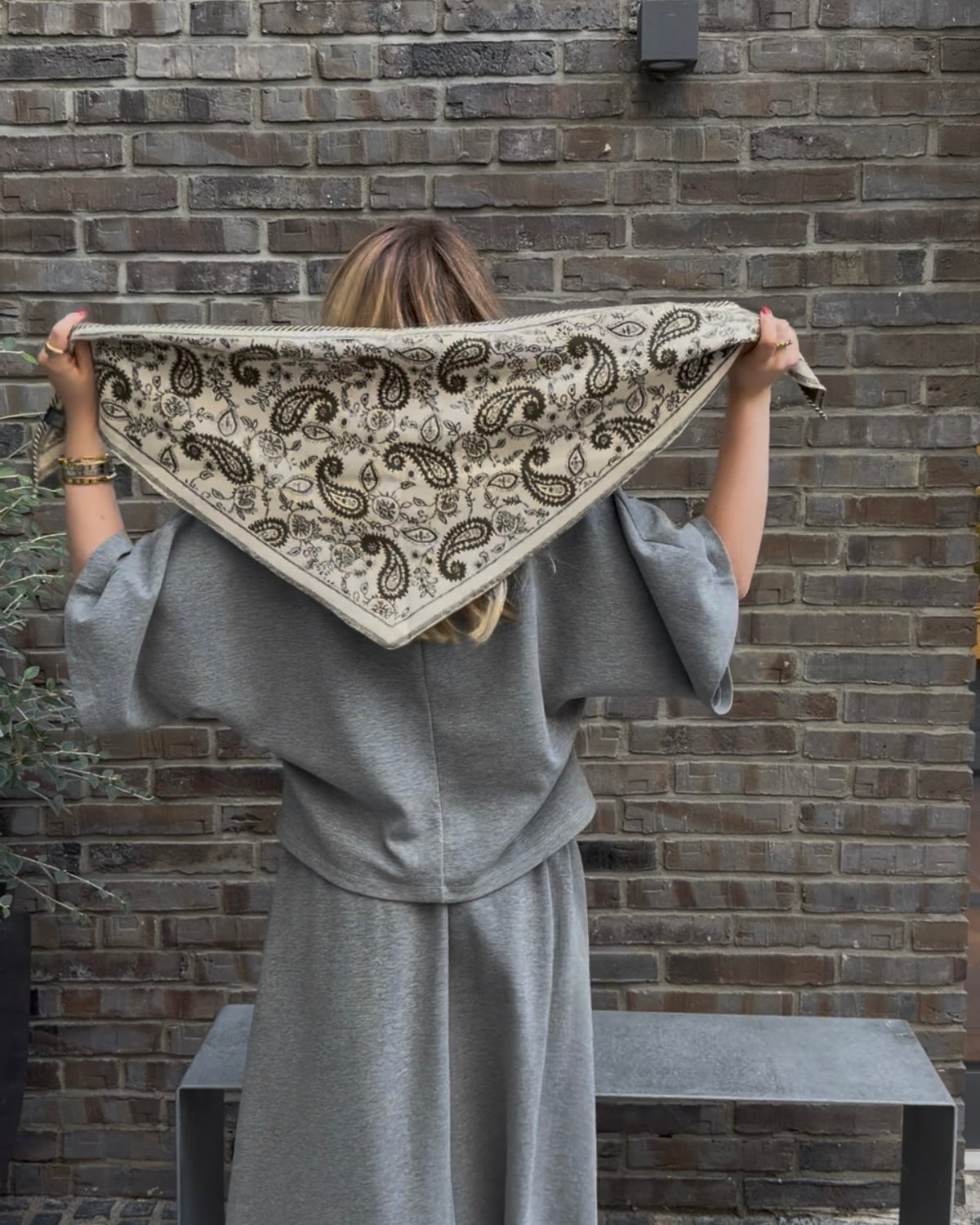 Paisley Triangle Schal Mini oliv