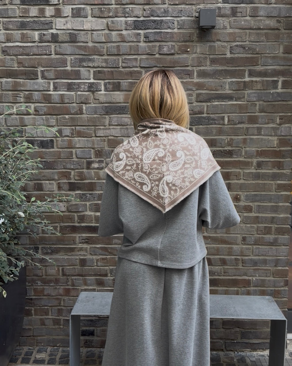 Paisley Triangle Schal Mini beige