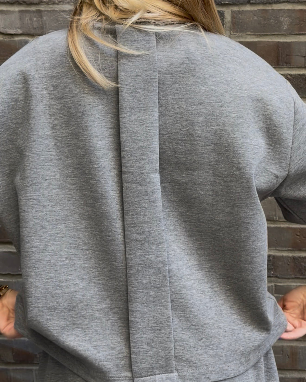 Sweatshirt mit Stehkragen grau