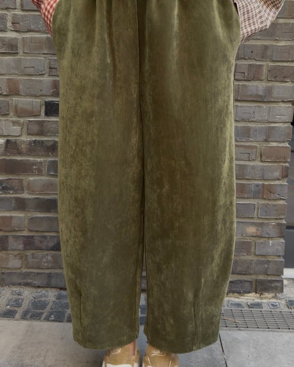 Hose 'Cord' oliv